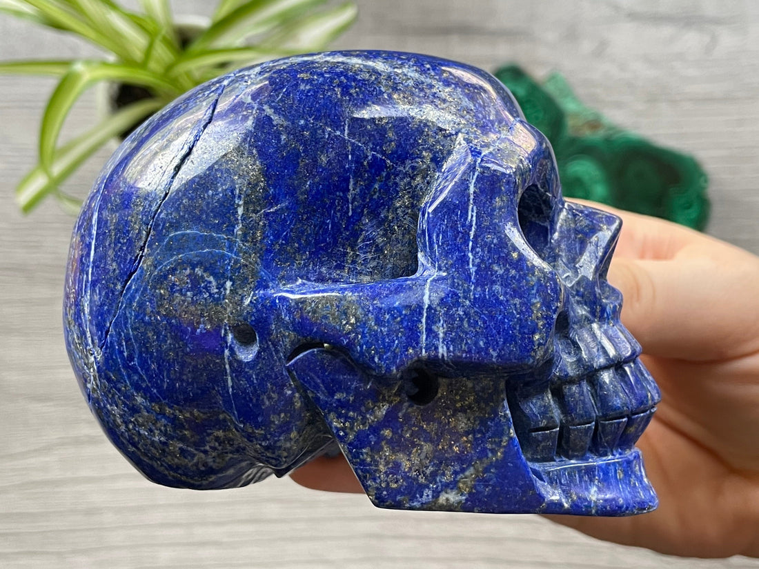 Lapis Lazuli: The Gemstone of Royalty, Wisdom, and Truth