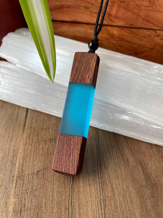 Blue Resin & Wood Necklace (Type A)