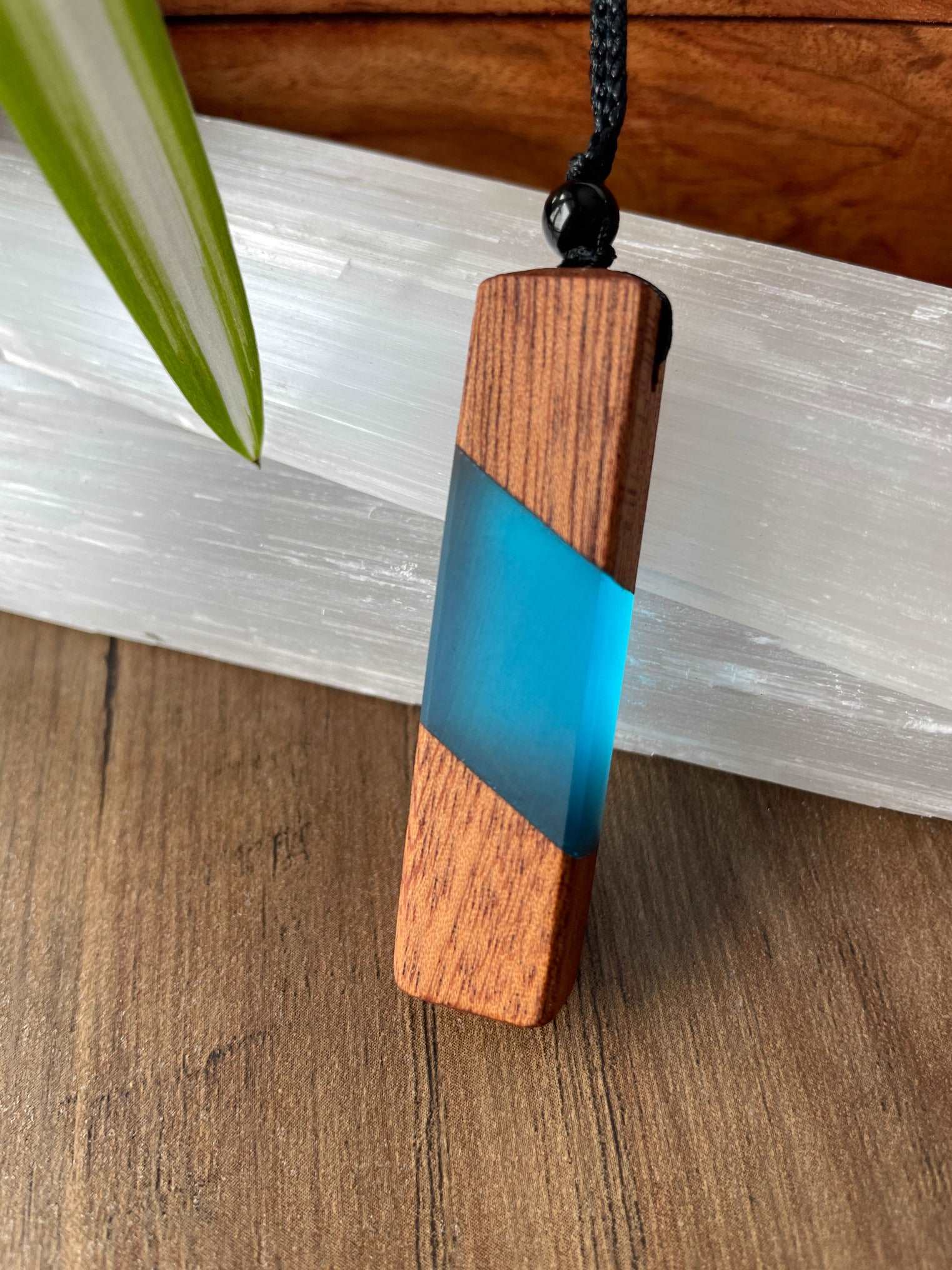 Blue Resin & Wood Necklace (Type B)