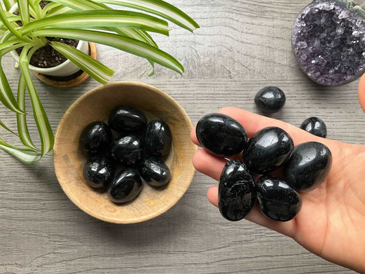 Black Tourmaline Tumbled Stone (Large) close up