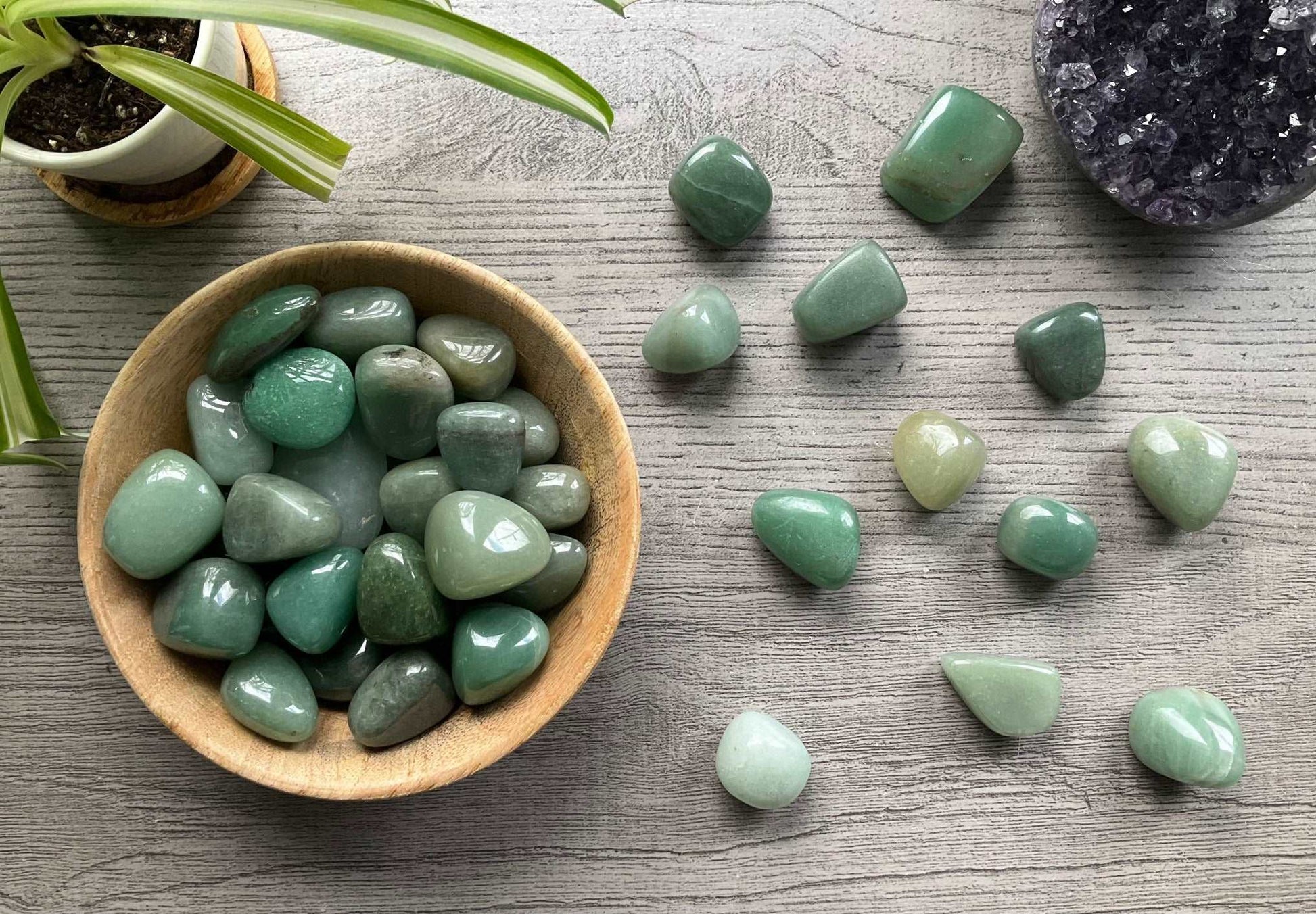 Green Aventurine Tumbled Stone