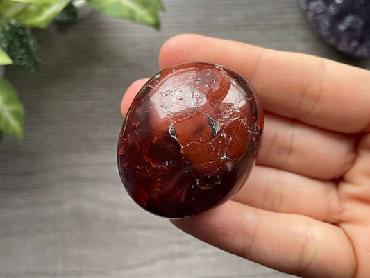 Carnelian Palm Stone top