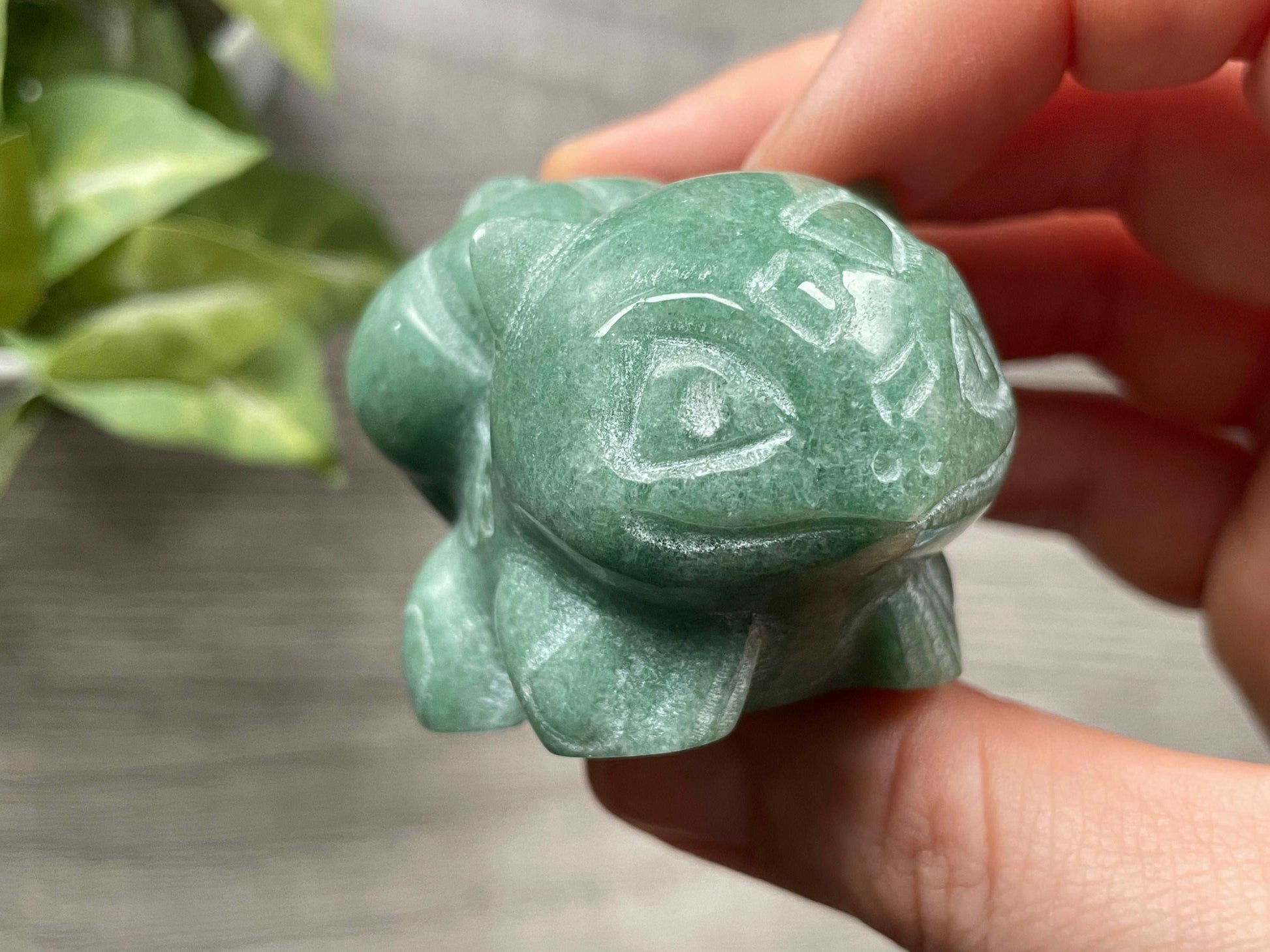 Green Aventurine Bulbasaur (A) Crystal Carving, side 5