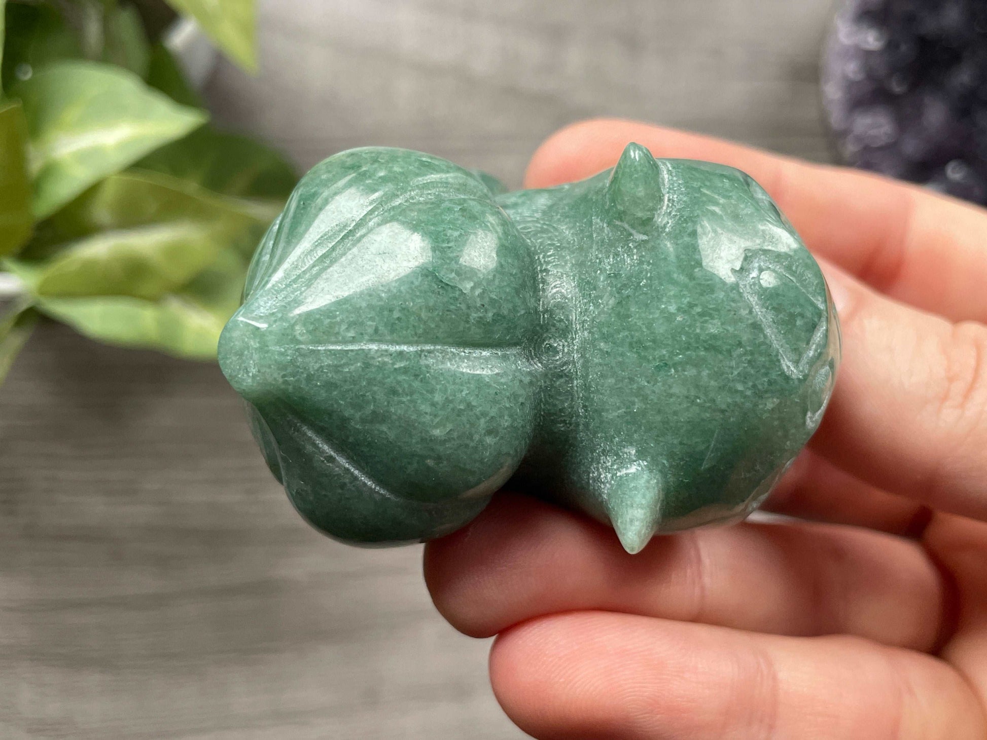 Green Aventurine Bulbasaur (A) Crystal Carving, top