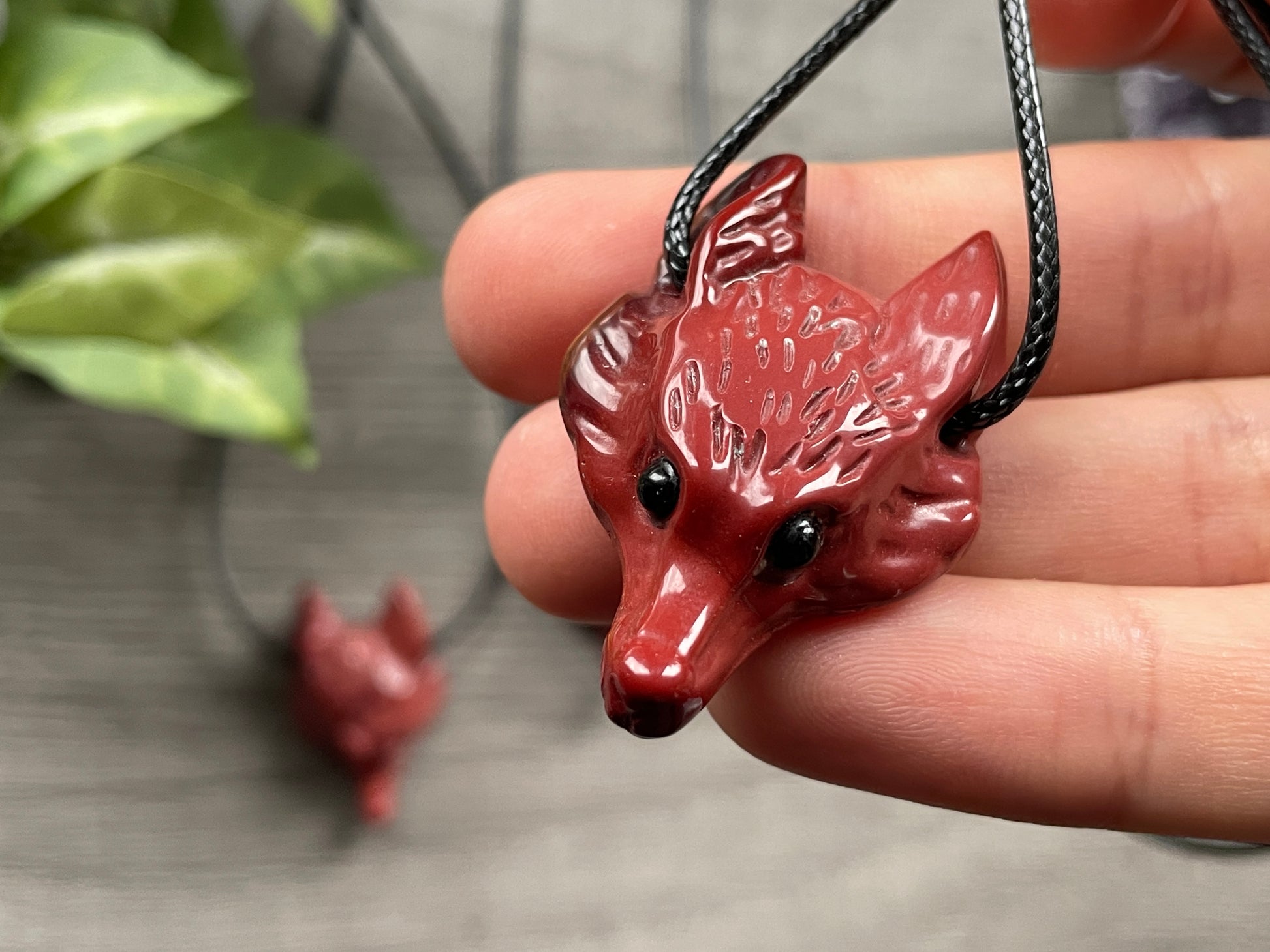 Mookaite Wolf Head Pendant Necklace Crystal Carving close up