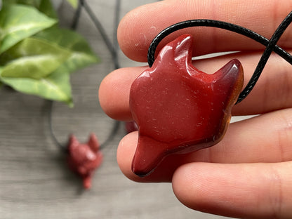 Mookaite Wolf Head Pendant Necklace Crystal Carving back