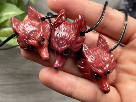 Mookaite Wolf Head Pendant Necklace Crystal Carving selection