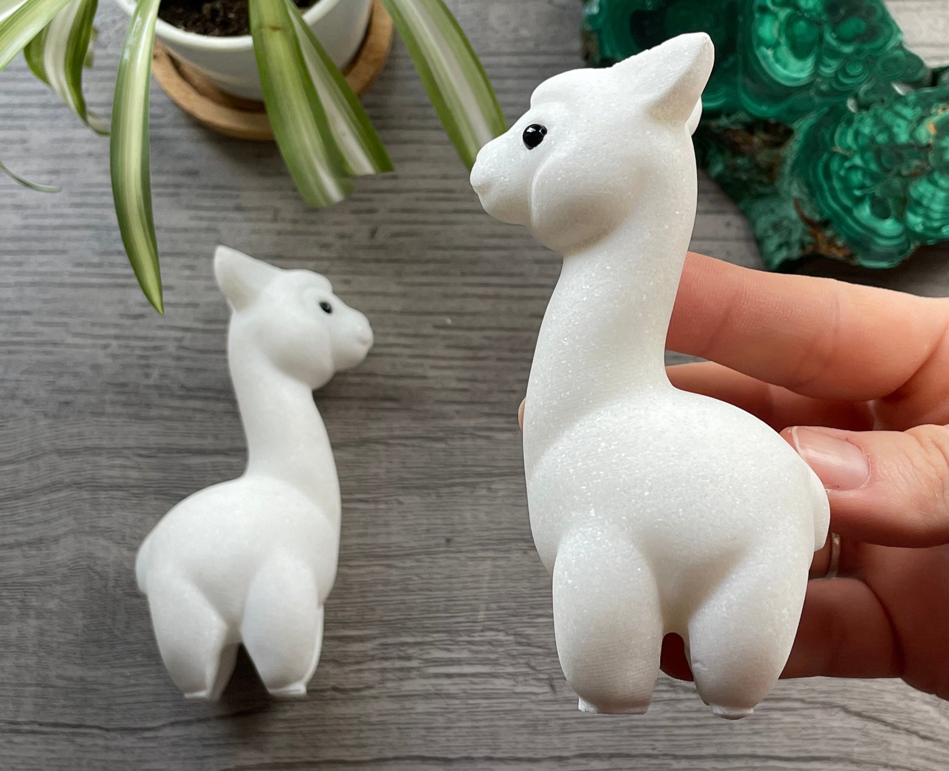 White Marble Alpaca / Llama Crystal Carving side 2