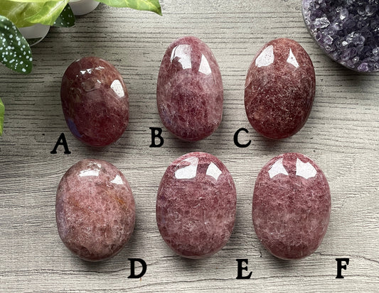 Strawberry Quartz Palm Stone front