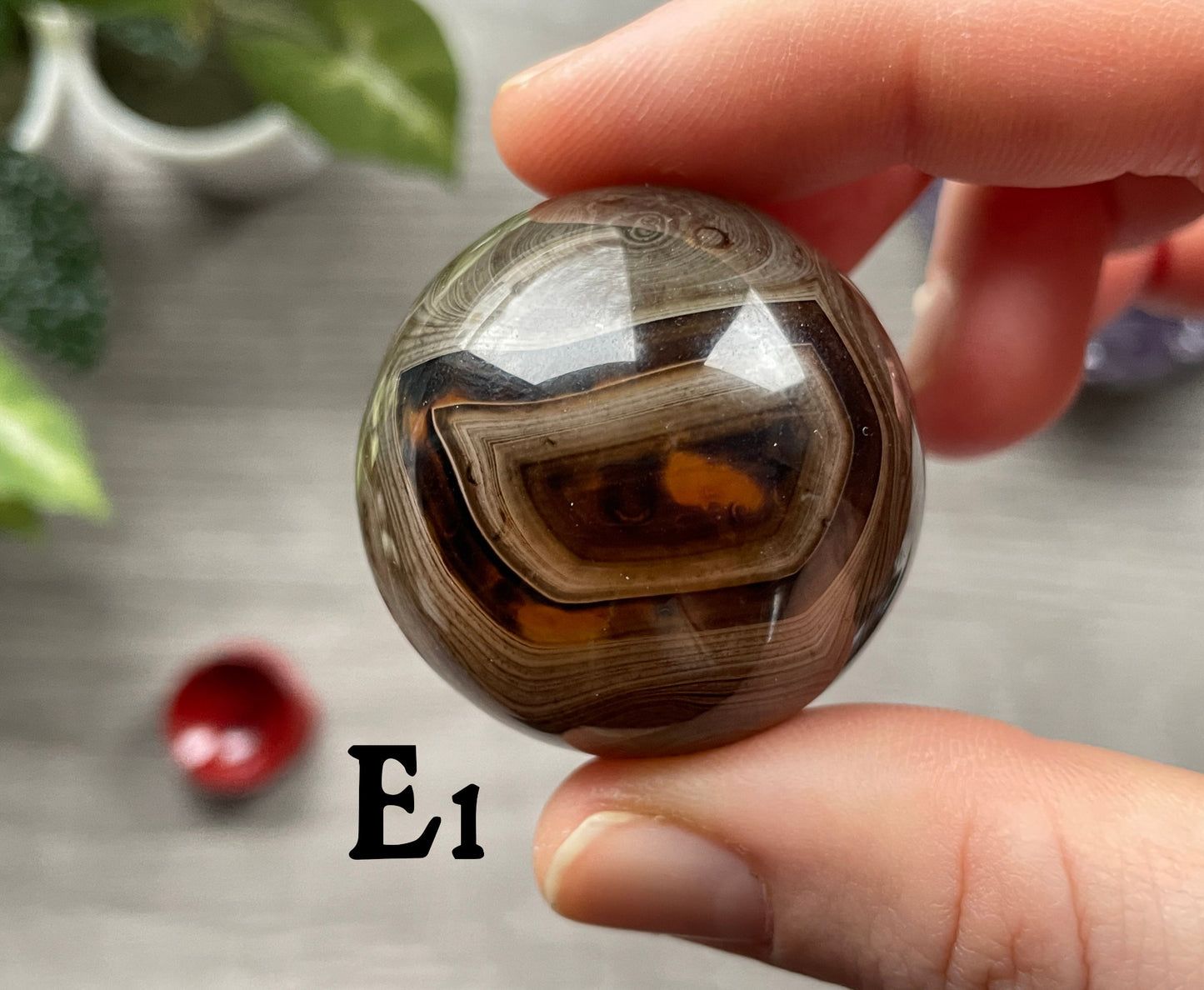 Sardonyx Mini Crystal Sphere with Stand (34-36mm) e1 side