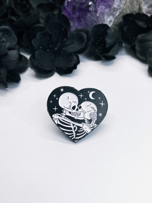 Kissing Skeletons Heart Enamel Pin 