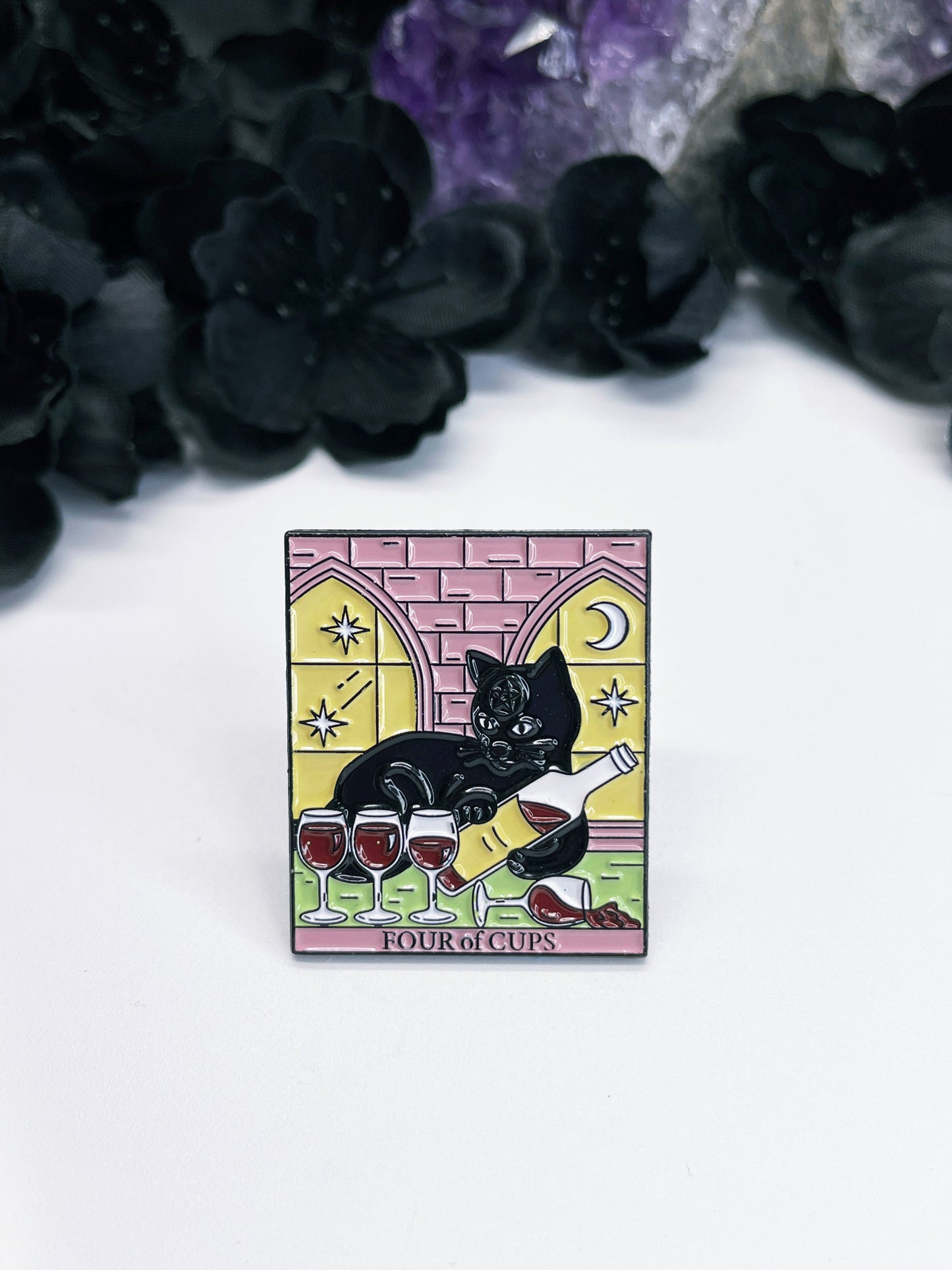 "Four of Cups" Cat Tarot Card Enamel Pin