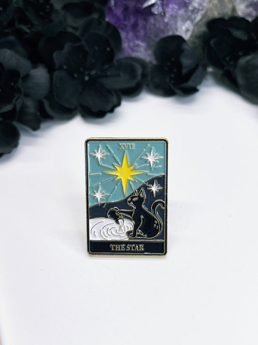 "The Star" Cat Tarot Card Enamel Pin 